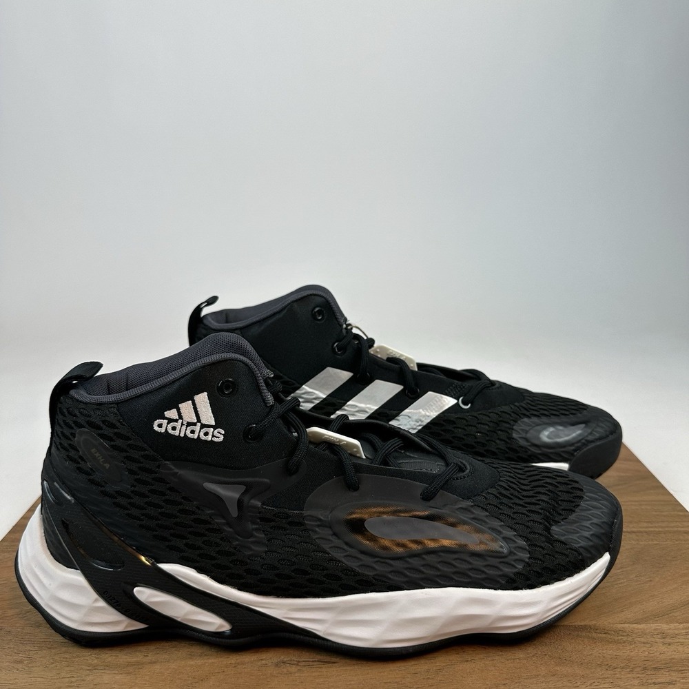 New NWB Mens Adidas Exhibit A Mid Black Basketball Shoes‎ Sneakers Size 11 M